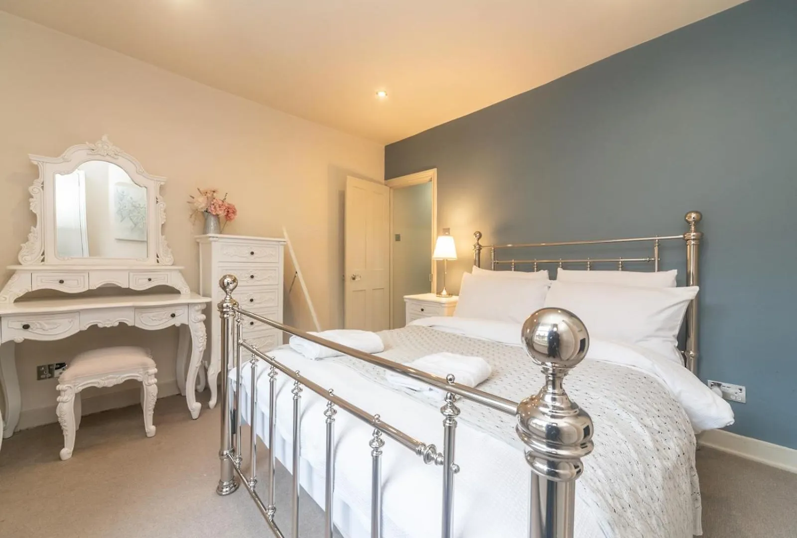 Holiday home Unique House In A Picturesque Greenwich Street Pass The Keys London United Kingdom