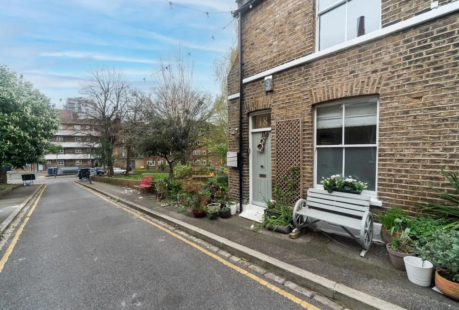 Unique House In A Picturesque Greenwich Street Pass The Keys London