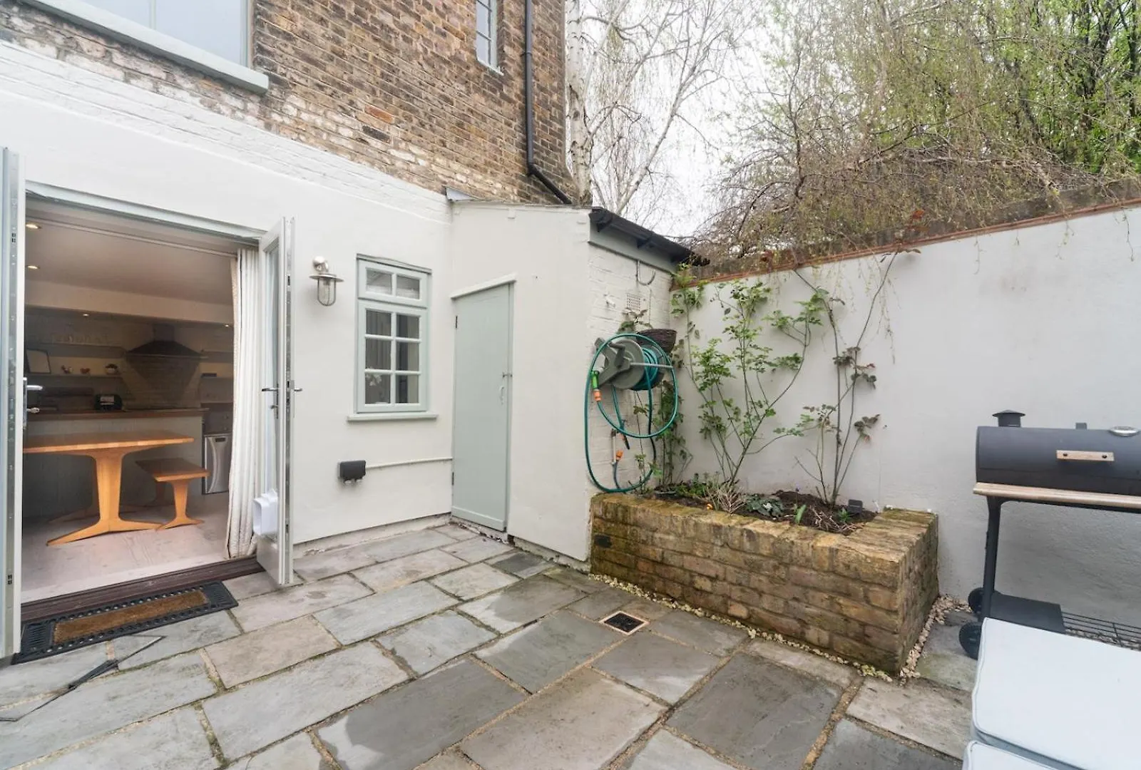 Unique House In A Picturesque Greenwich Street Pass The Keys London