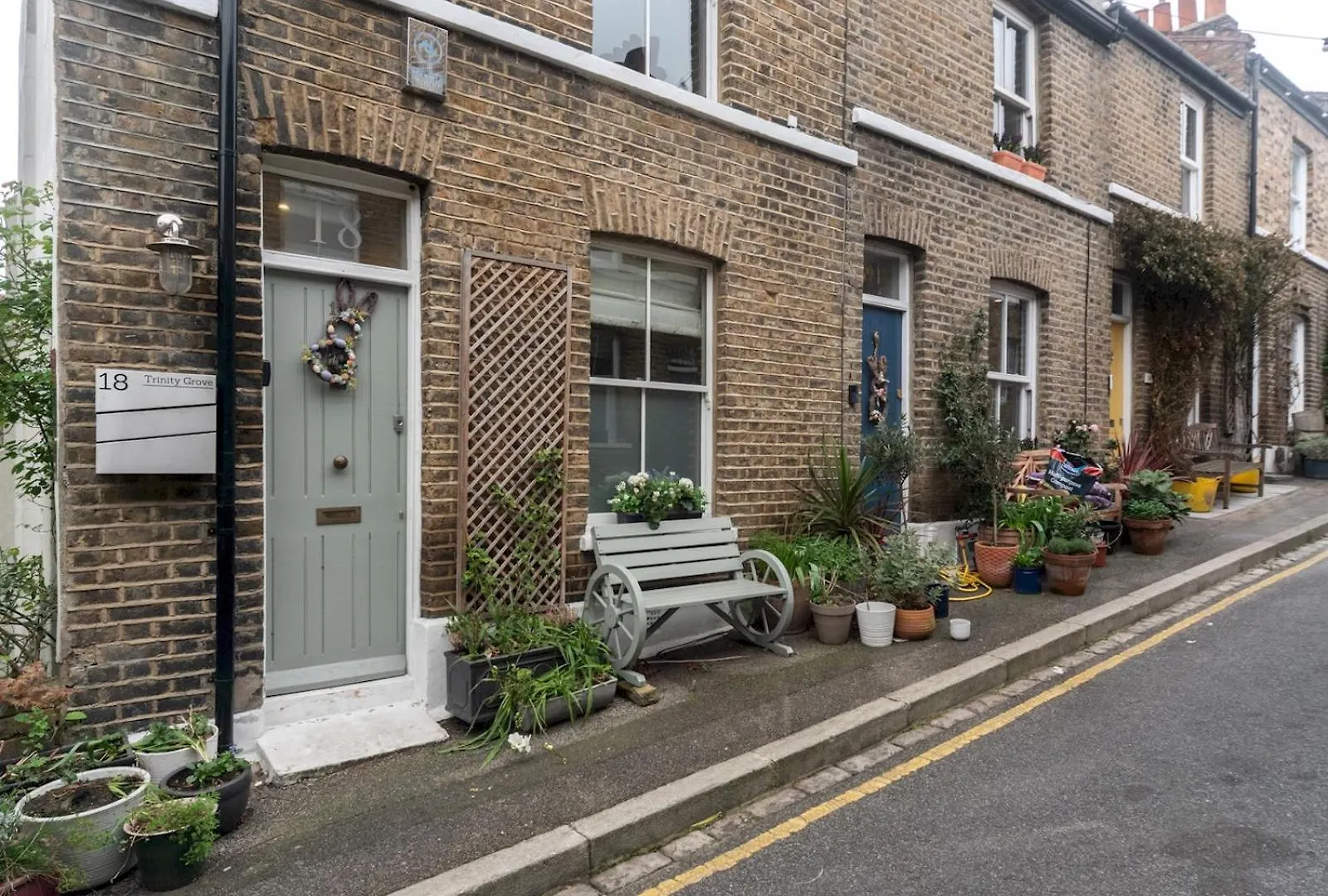 Ferienhaus Unique House In A Picturesque Greenwich Street Pass The Keys London